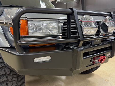 Used 1996 Toyota Land Cruiser AWD/4WD image 30