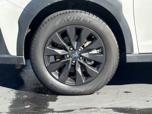 Certified 2024 Subaru Outback Onyx Edition image 31