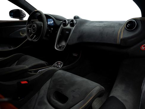Used 2019 McLaren 600LT RWD image 49