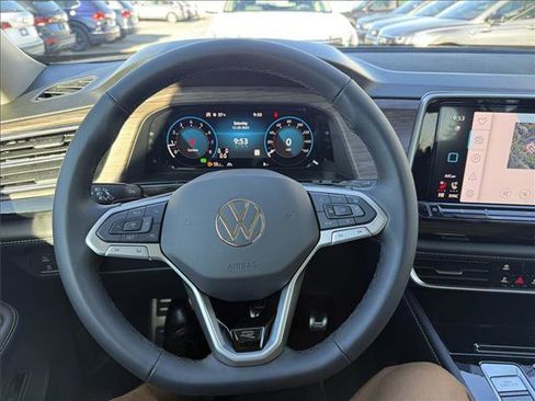 New 2026 Volkswagen Atlas SEL Premium R-Line AWD/4WD image 14