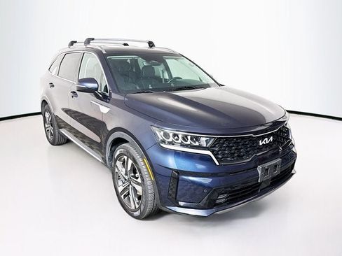 Certified 2023 Kia Sorento EX AWD/4WD image 3