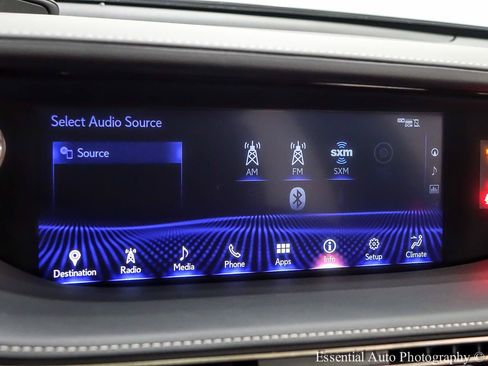 Used 2018 Lexus LS 500 F Sport w/ Accessory Package (Z2) AWD/4WD image 21