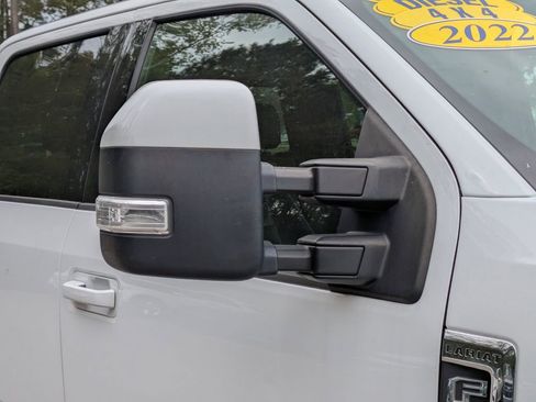 Used 2022 Ford F250 Lariat image 9