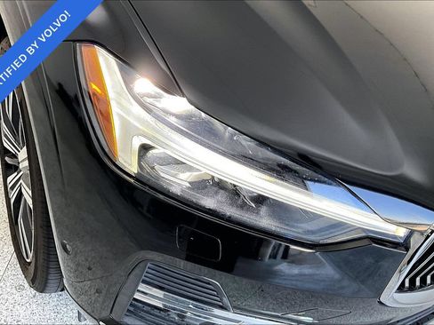 Used 2023 Volvo XC60 B6 Ultimate AWD/4WD image 38