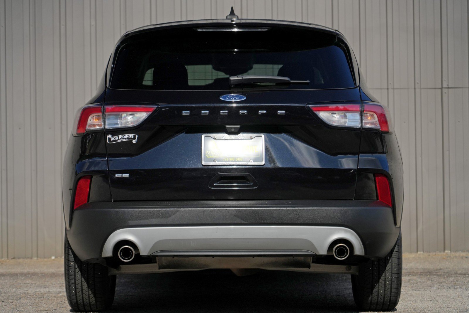 Used 2020 Ford Escape SE FWD image 10