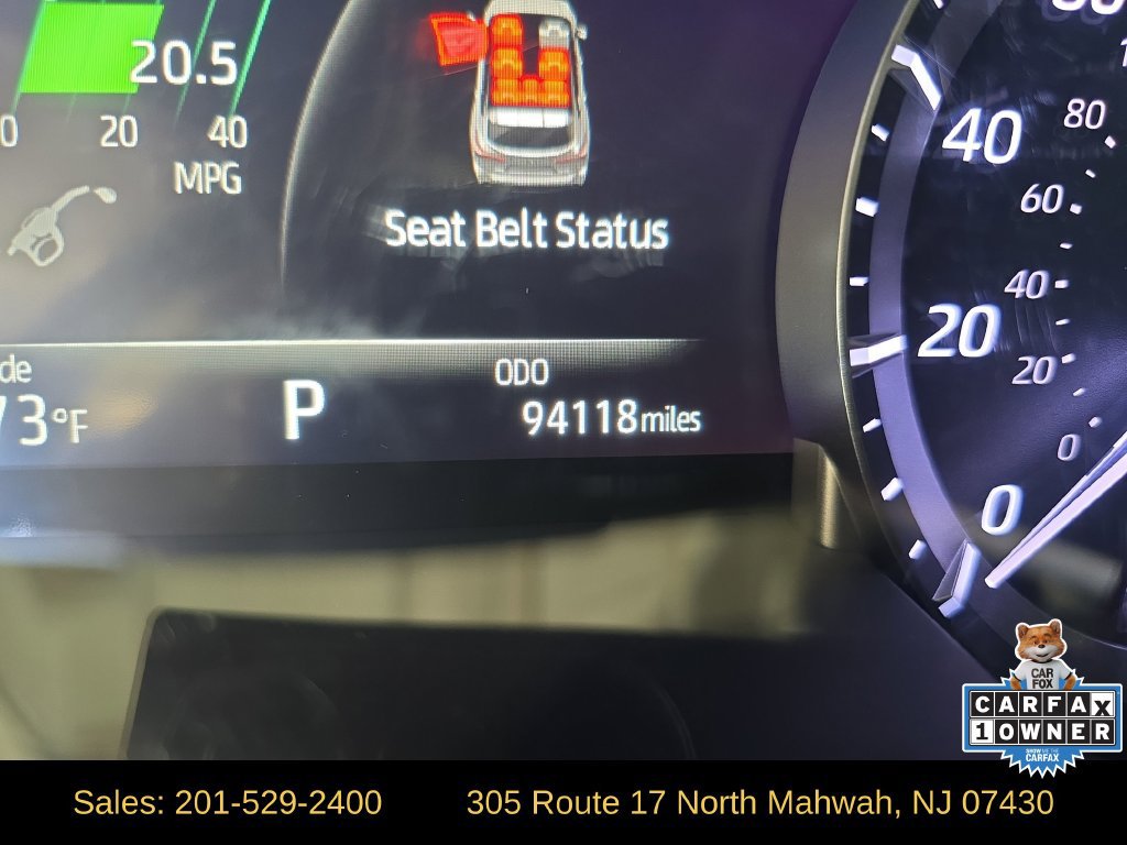 Used 2022 Toyota Highlander XLE AWD/4WD image 16