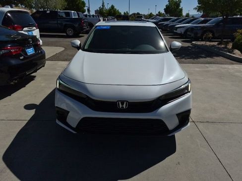 Certified 2024 Honda Civic EX-L image 9