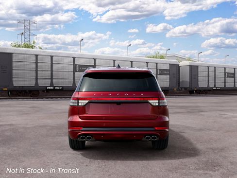 New 2027 Lincoln Aviator Reserve AWD/4WD image 7