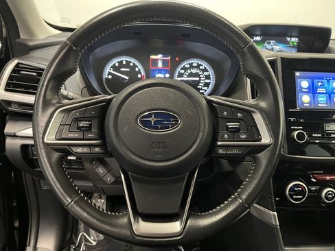 Used 2022 Subaru Forester Premium image 6