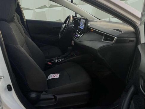 Used 2022 Toyota Corolla LE image 17