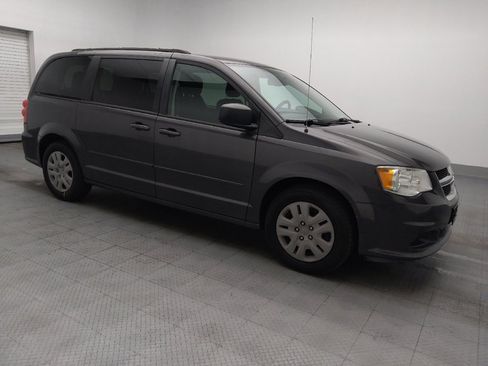 Used 2017 Dodge Grand Caravan SE w/ Power Window Group FWD image 11