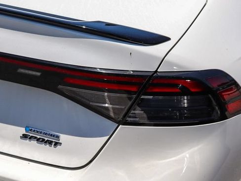 Used 2025 Honda Accord Sport image 10