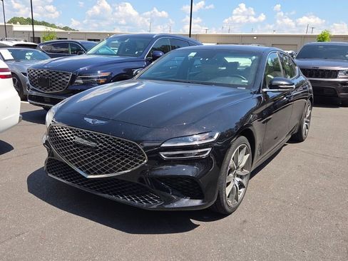 Used 2025 Genesis G70 2.5T AWD/4WD image 1