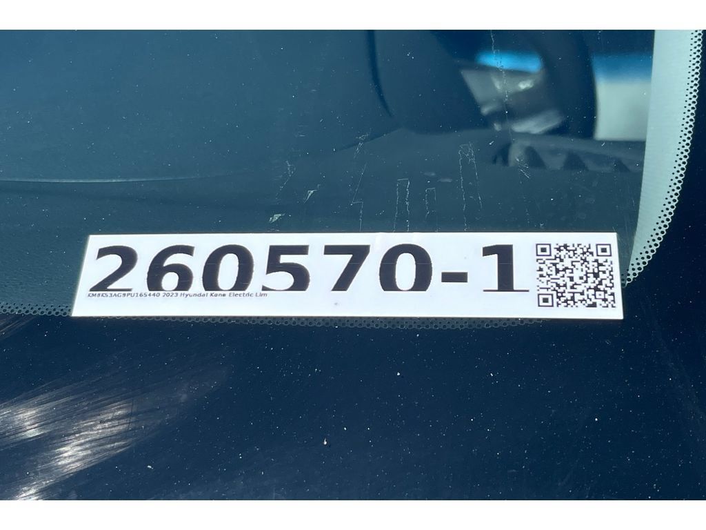 Used 2023 Hyundai Kona Limited FWD image 56