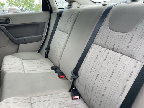 Used 2008 Ford Focus SE FWD image 18