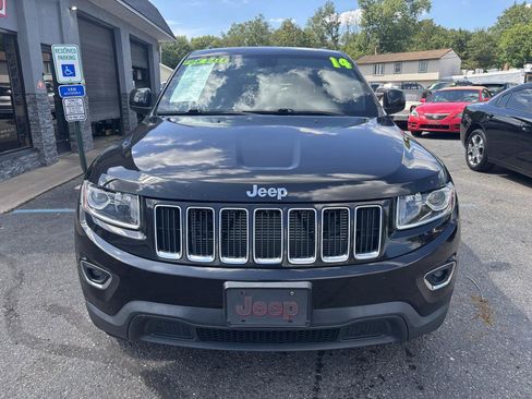 Used 2014 Jeep Grand Cherokee Laredo w/ Quick Order Package 23E AWD/4WD image 2
