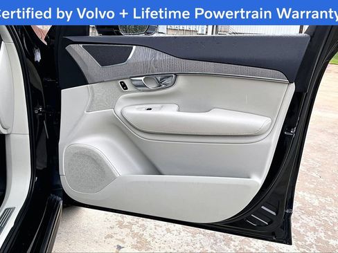 Certified 2025 Volvo XC90 B6 Plus w/ Protection Package Premier AWD/4WD image 25