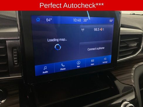 Certified 2023 Ford Explorer Limited w/ Equipment Group 301A image 4