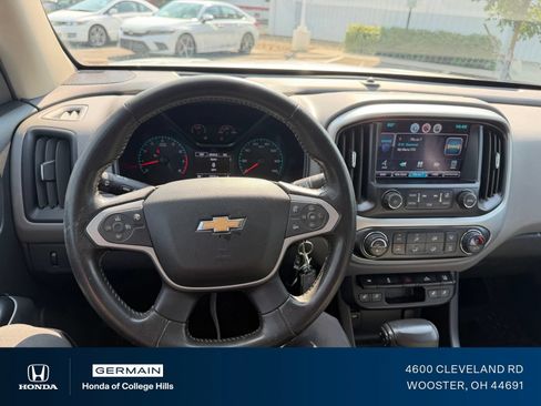 Used 2015 Chevrolet Colorado LT w/ Luxury Package RWD image 22