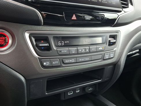 New 2026 Honda Ridgeline Sport image 11