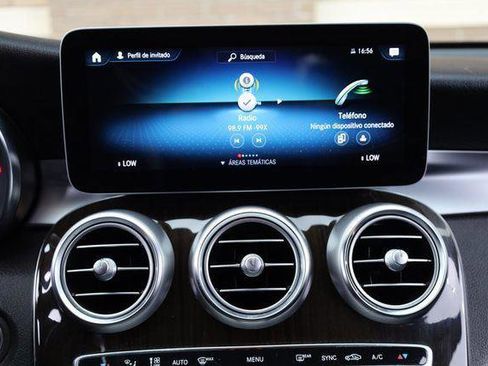 Used 2020 Mercedes-Benz GLC 300 4MATIC image 39