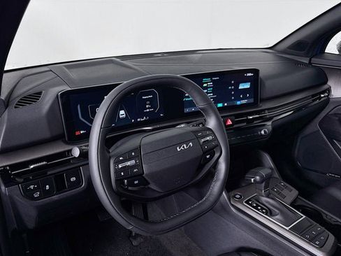 New 2026 Kia Sportage X-Line w/ X-Line Technology Package AWD/4WD image 12