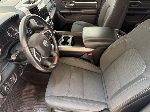 Used 2022 RAM 1500 Big Horn AWD/4WD image 5