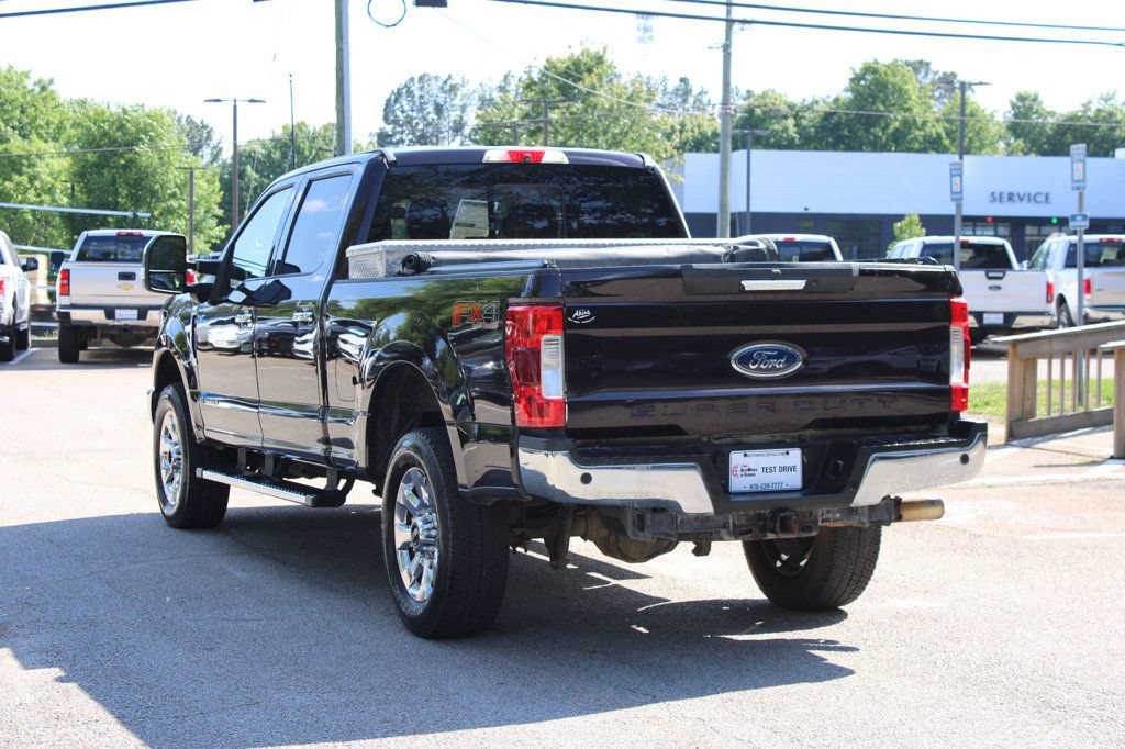 Used 2018 Ford F250 Lariat w/ Chrome Package AWD/4WD image 6