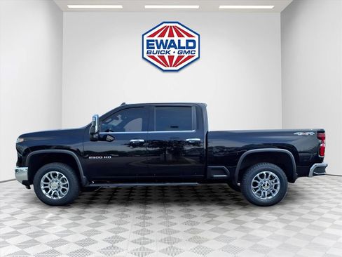 Certified 2024 Chevrolet Silverado 2500 LTZ w/ LTZ Convenience Package AWD/4WD image 6