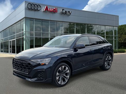New 2026 Audi Q8 Prestige image 1