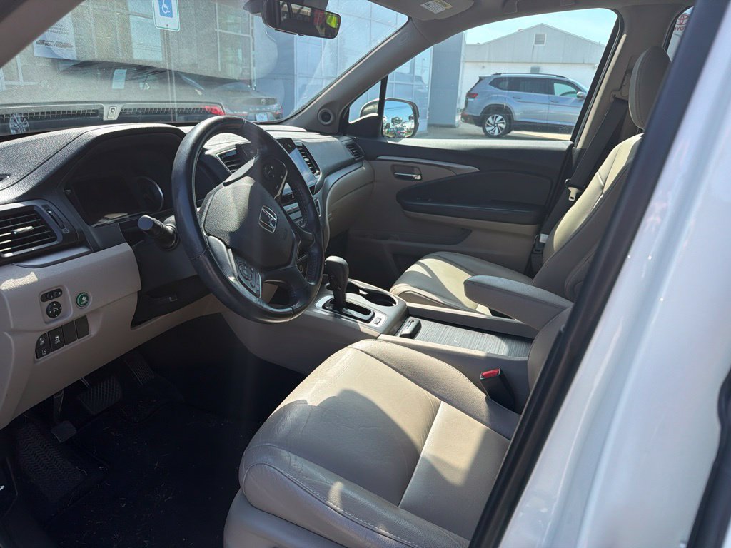Used 2019 Honda Pilot EX-L image 10