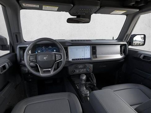 New 2026 Ford Bronco Badlands w/ Sasquatch Package AWD/4WD image 9