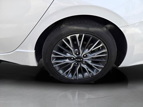 Used 2022 Kia Forte GT-Line w/ GT-Line Premium Package image 30