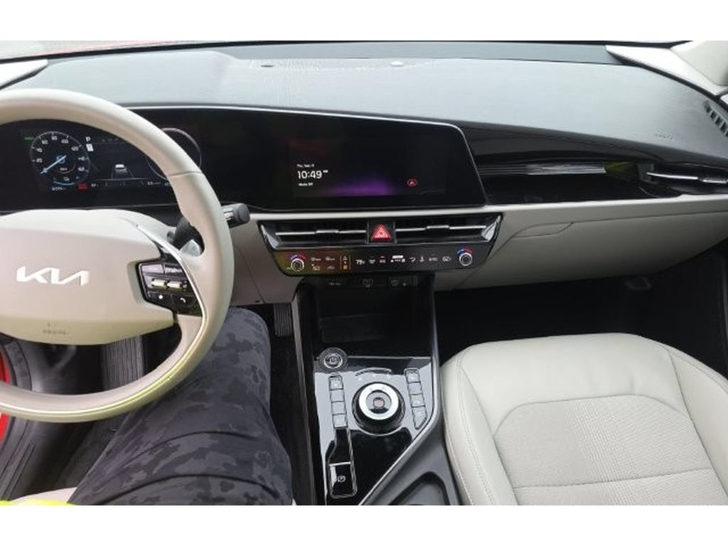 Used 2023 Kia Niro Wind FWD image 7