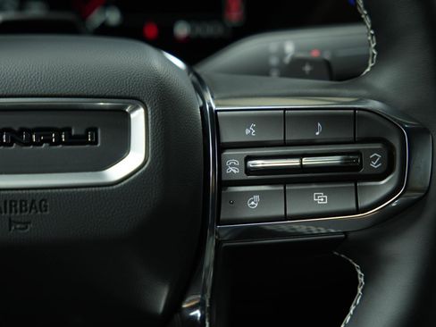 New 2026 GMC Acadia Denali Ultimate AWD/4WD image 38