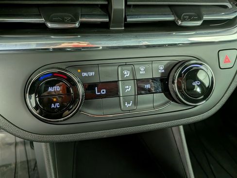 New 2026 Buick Envista Preferred FWD image 23