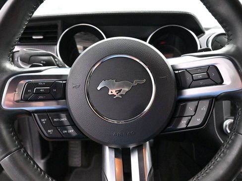 Used 2018 Ford Mustang GT Premium w/ GT Performance Package RWD image 17
