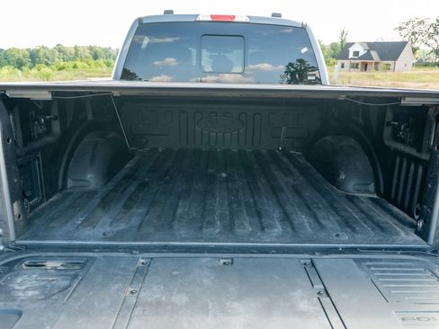 Used 2021 Ford F150 Lariat w/ Equipment Group 502A High AWD/4WD image 15