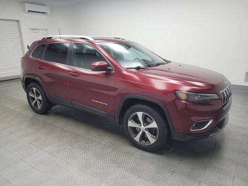 Used 2019 Jeep Cherokee Limited image 11