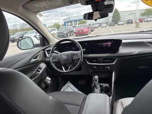Used 2024 Buick Encore GX Preferred FWD image 31