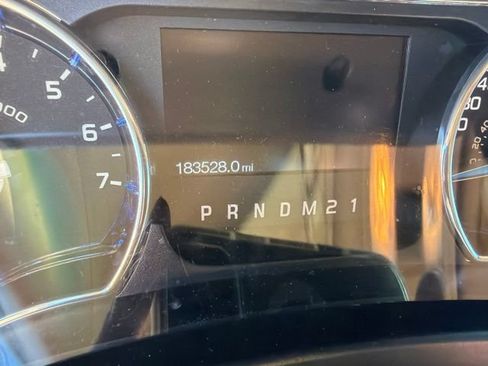 Used 2013 Ford F150 King Ranch w/ King Ranch Luxury Pkg AWD/4WD image 6