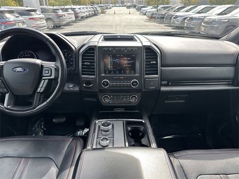 Certified 2019 Ford Expedition Limited w/ Equipment Group 303A image 15