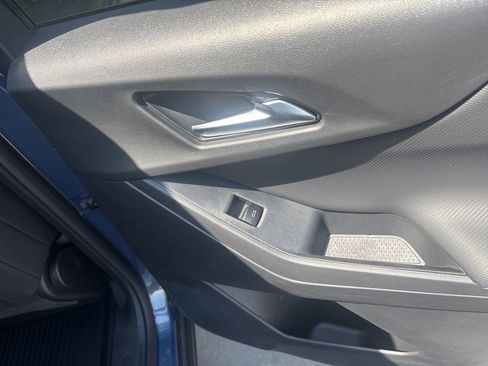 New 2026 Chevrolet Equinox LT w/ Safety and Technology Package FWD image 43