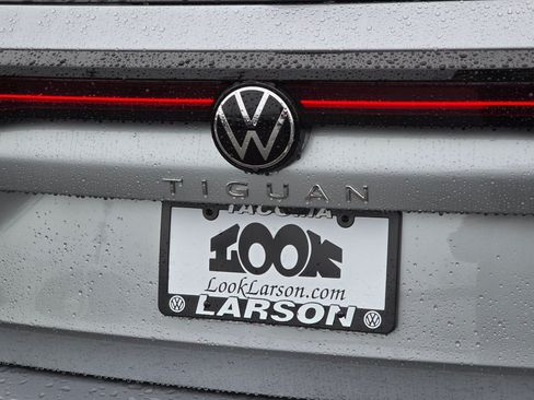 New 2026 Volkswagen Tiguan S AWD/4WD image 15