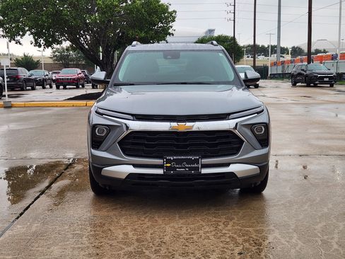 Certified 2025 Chevrolet TrailBlazer LT AWD/4WD image 3