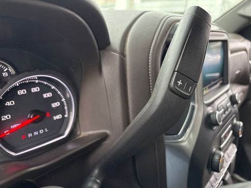 Used 2019 Chevrolet Silverado 1500 LT w/ Trailering Package image 24