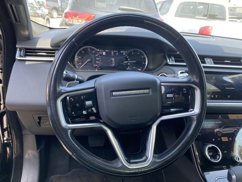 Used 2021 Land Rover Range Rover Velar S image 21