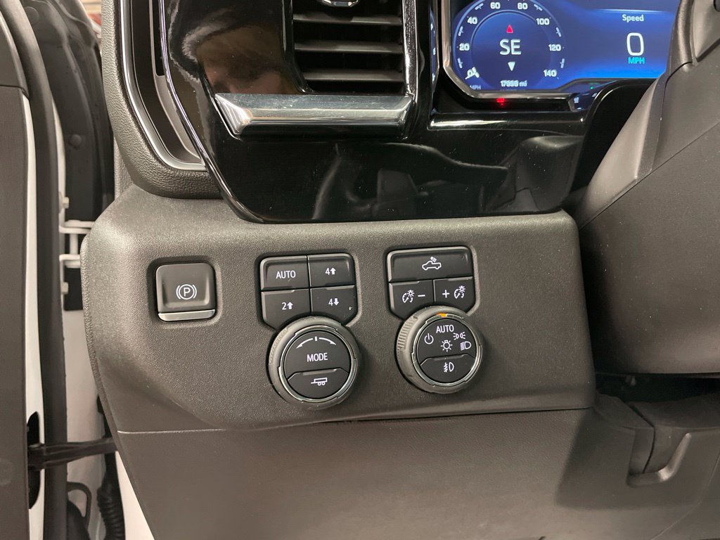 Used 2024 Chevrolet Silverado 1500 RST w/ Convenience Package II AWD/4WD image 26