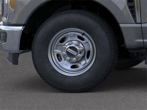 New 2024 Ford F350 XL w/ XL Chrome Package image 41