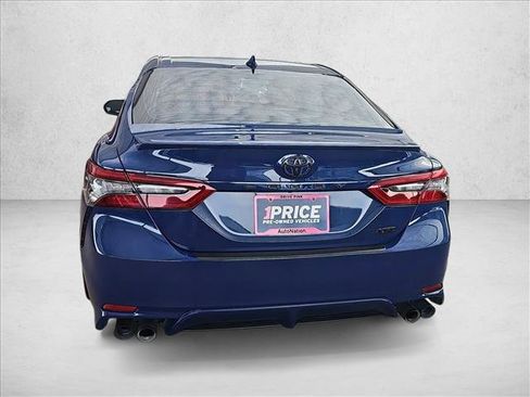 Used 2023 Toyota Camry XSE image 4